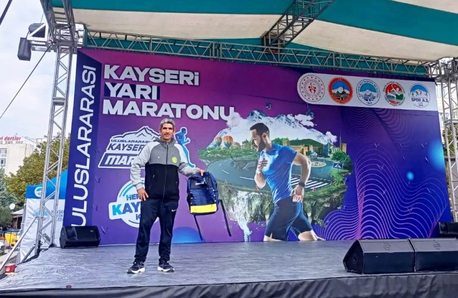 Ahmet Bayram, Kayseri Yarı Maratonunu da Boş Geçmedi