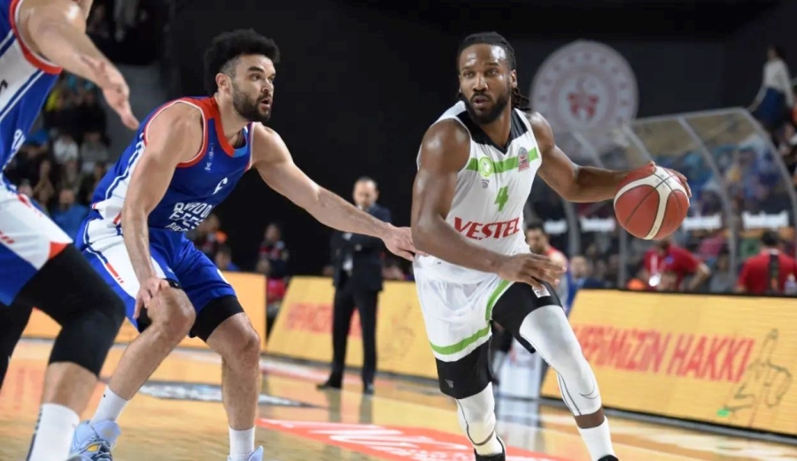 Manisa BBSK: 74 Anadolu Efes: 95