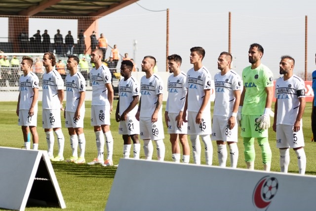  Manisa FK: 2 – Sakaryaspor: 1