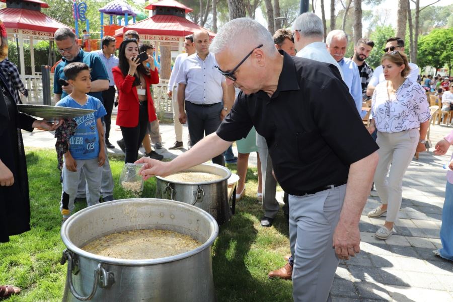 MÜTEVELLİ’DE OKUL KERMESİ DÜZENLENDİ