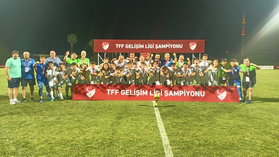 Elit U14 Gelişim Ligi şampiyonu Bursaspor