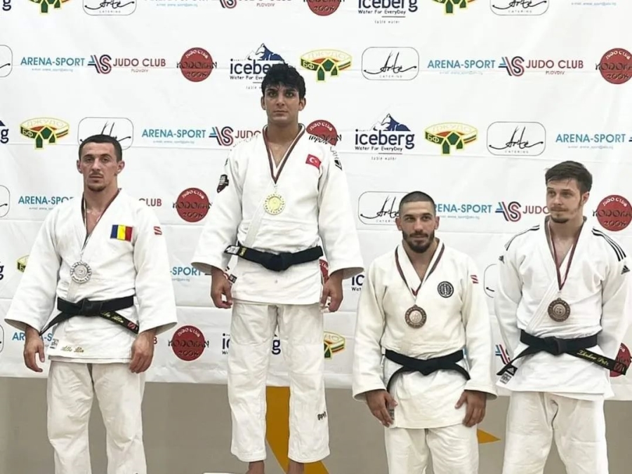 Büyükler Balkan Judo Şampiyonası’nda bir altın 3 bronz madalya