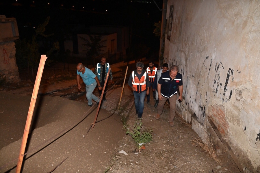 Demirci’deki Doğal Afet Sonrasında Büyükşehir ve MASKİ Sahada