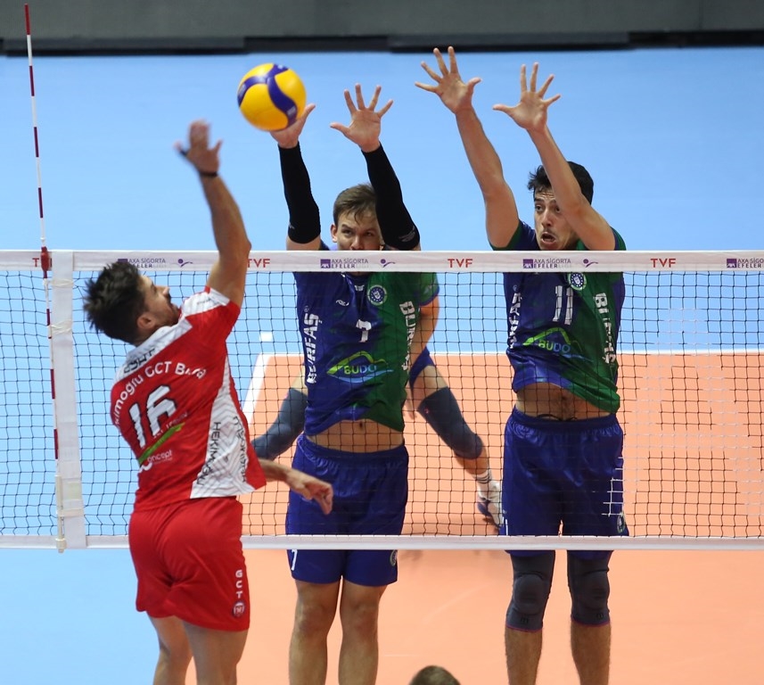 TSYD VOLEYBOL TURNUVASI SONA ERDİ