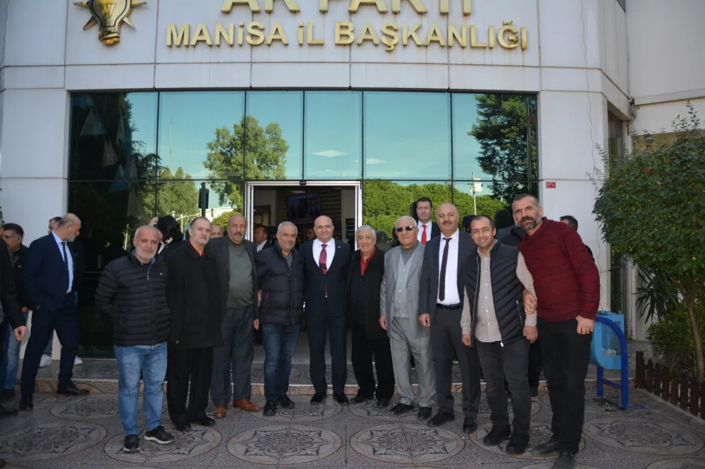 Berk Mersinli Yunusemre Belediye başkanlığı aday adaylığını açıkladı