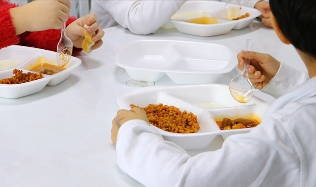 Okul öncesi eğitim kurumlarında haftada 5 gün ücretsiz yemek verecek