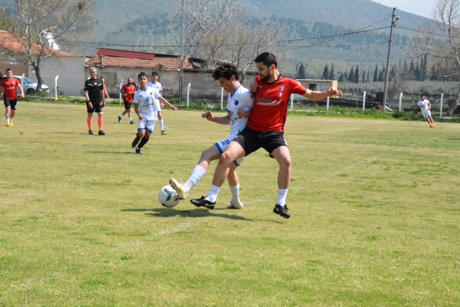 Akhisar 1922 İlk Maçında  galip Geldi.