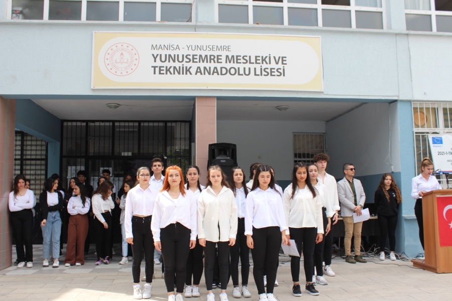 Yunusemre Mesleki ve Teknik Anadolu Lisesi