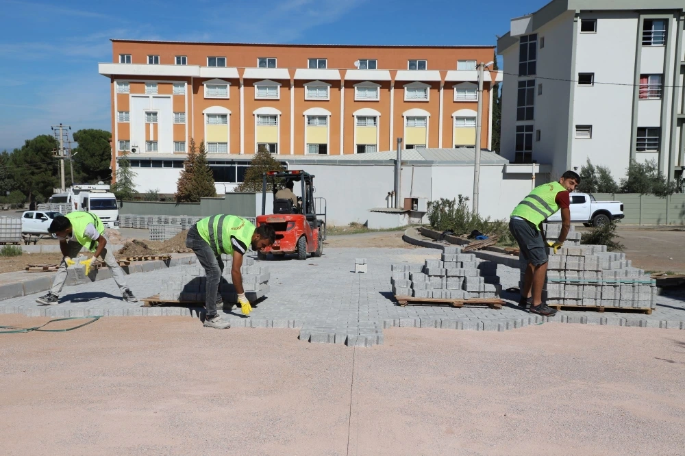 Turgutlu Belediyesi Ekiplerinden Kent Genelinde Eş Zamanlı Çalışma Seferberliği  