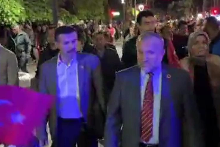 Saadet Partisi Akhisar Teşkilatı Cumhuriyet Coşkusuna Ortak Oldu