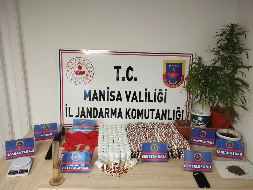Salihli’de Uyuşturucu Operasyonu: Binlerce Sentetik Hap Ele Geçirildi