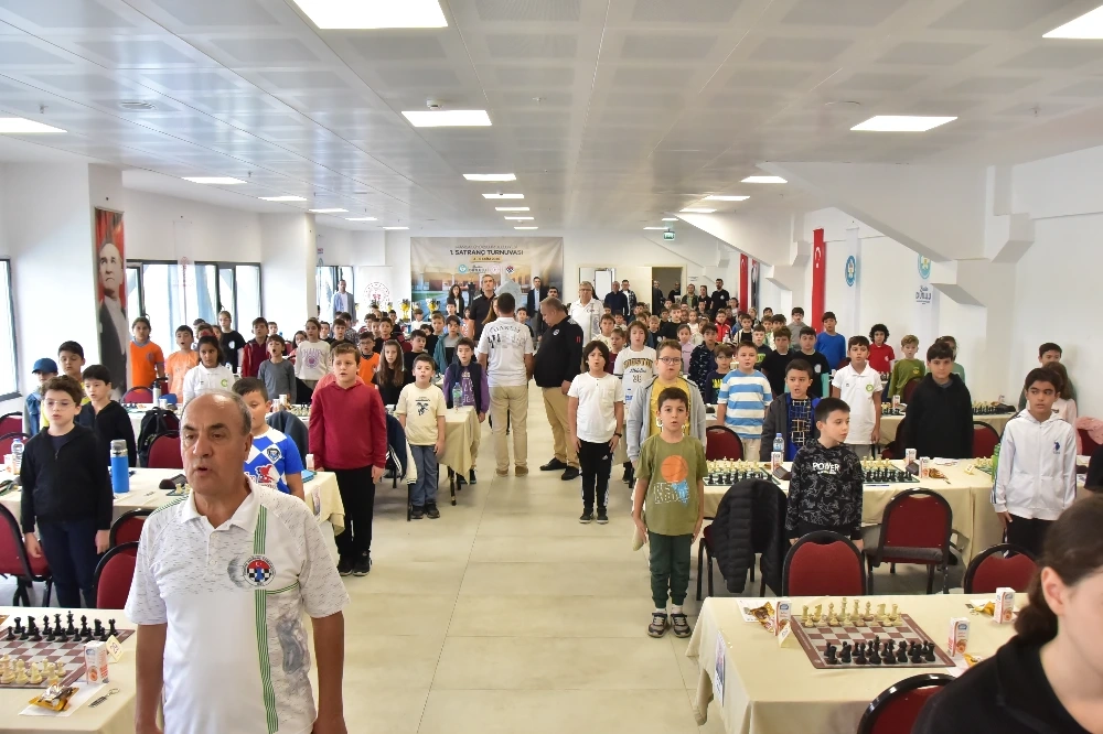 Manisa’da İlk Satranç Turnuvasında Şampiyonlar Belli Oldu