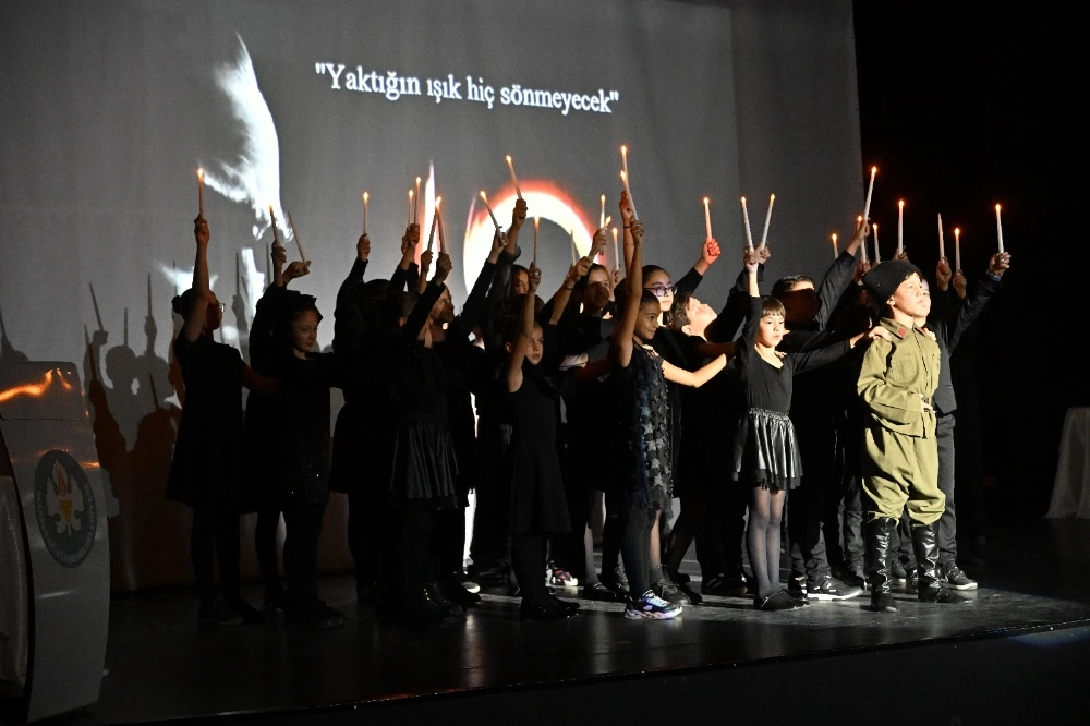 ÇKSM’li Miniklerden Duygulandıran Atatürk’ü Anma Programı
