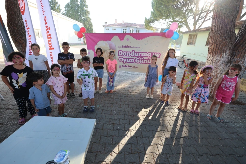 Yeşilköy’de Dondurma Gibi Gün: Çocuklar Şehzadeler Belediyesi İle Şenlendi