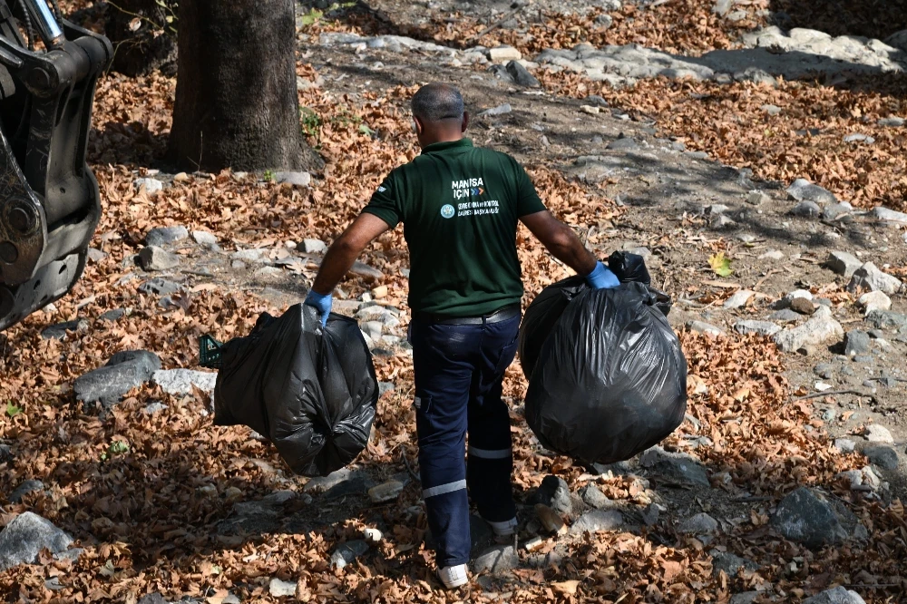 Büyükşehir, Çaybaşı Deresi’nin Rutin Temizliğini Tamamladı