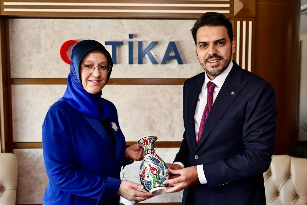MCBÜ Rektörü Kibar’dan TİKA Başkanı Abdullah Eren’e Ziyaret