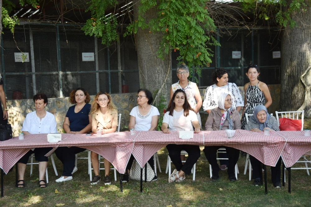 Alzheimer Hastaları İçin Moral Pikniği Düzenlendi