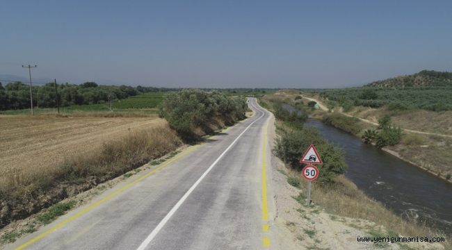 Büyükşehir, Manisa Yollarına 300 Bin Ton Beton Döktü