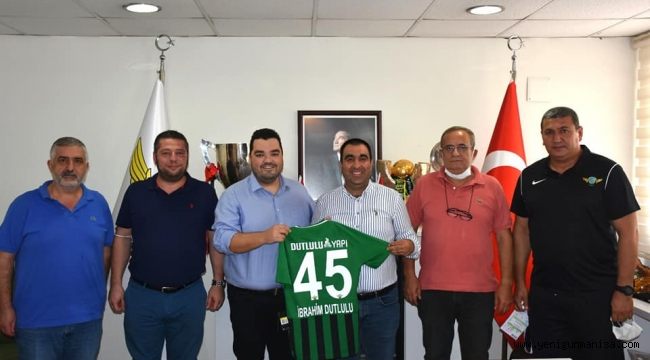 AKHİSARSPOR’UN SIRT REKLAMI SPONSORU “DUTLULU YAPI” 