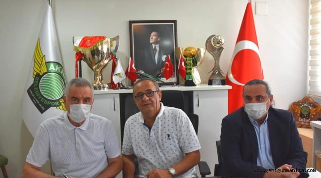 KÖFTECİ RAMİZ AKHİSARSPOR’A SPONSOR OLDU