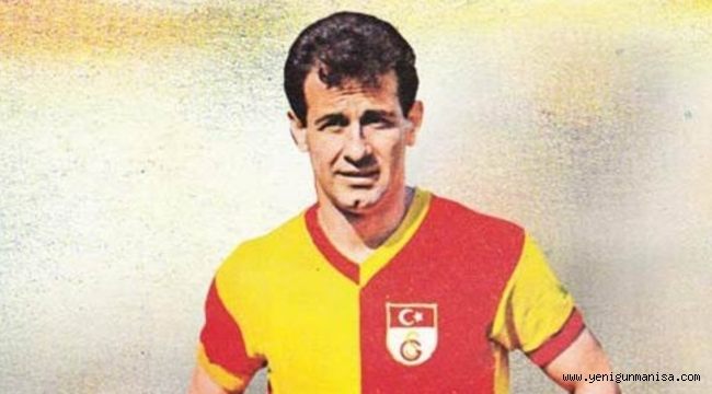 METİN OKTAY, KABRİ BAŞINDA ANILDI