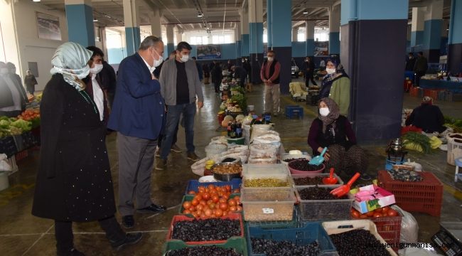BAŞKAN ÇERÇİ ÜRETİCİ VE 2. EL EŞYA PAZARINI GEZDİ