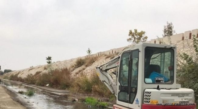 Manisa’da su taşkınlarının önüne geçiliyor 