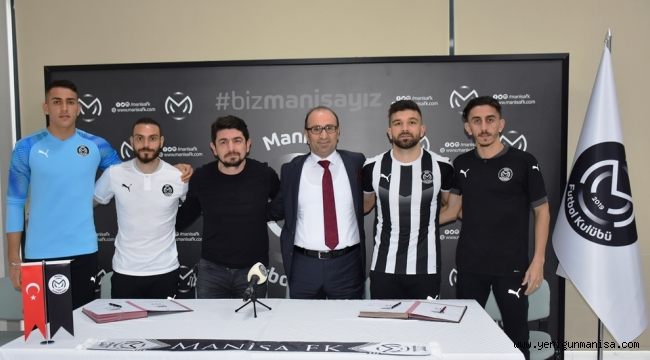 MANİSA FK 4 FUTBOLCU İLE SÖZLEŞME YENİLEDİ