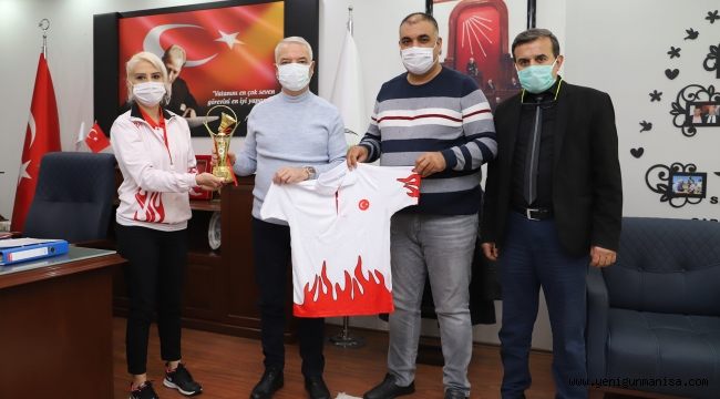 Badminton Manisa İl Temsilcisi Ali Haydar Aras