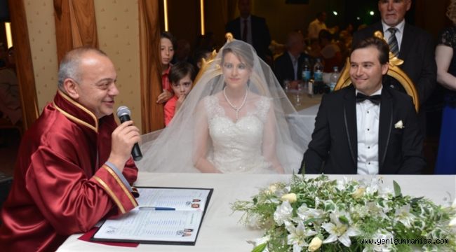 ​​​​​​​ Evlenen çiftlerin sayısı 2020 yılında 487 bin 270 oldu