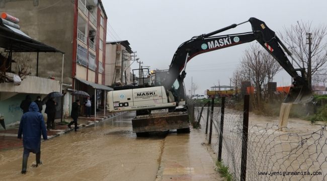 Manisa aşırı yağışa teslim 