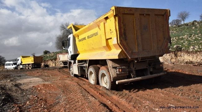 MCBÜ TOKİ YOLU DÜZENLEME ÇALIŞMASI SÜRÜYOR