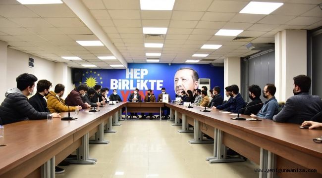 BAŞKAN ÇELİK’TEN AK GENÇLERE HAYIRLI OLSUN ZİYARETİ