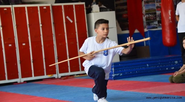 YUNUSEMRE’DE WUSHU KUNG FU SPORU İLGİ GÖRÜYOR