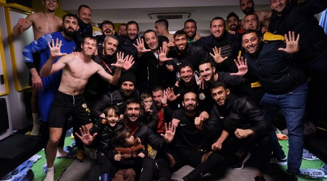 Aliağa Liderliğini Sürdürdü (4-0)