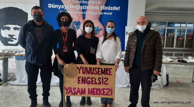  BAHÇEŞEHİR KOLEJİNDEN ENGELSİZ YAŞAM MERKEZİ ETKİNLİĞİ