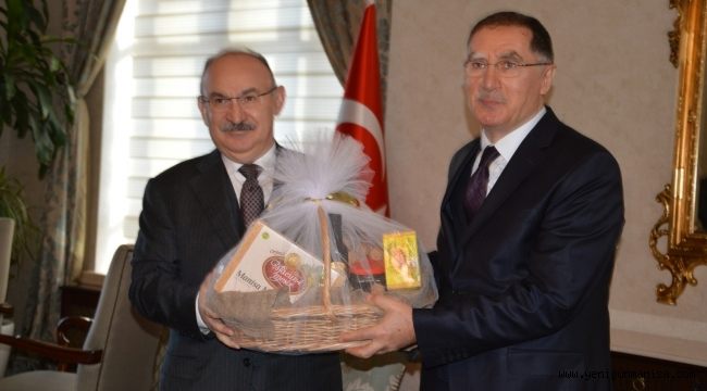  Kamu Başdenetçisi (Ombudsman) Şeref Malkoç Vali Karadeniz’i Ziyaret etti