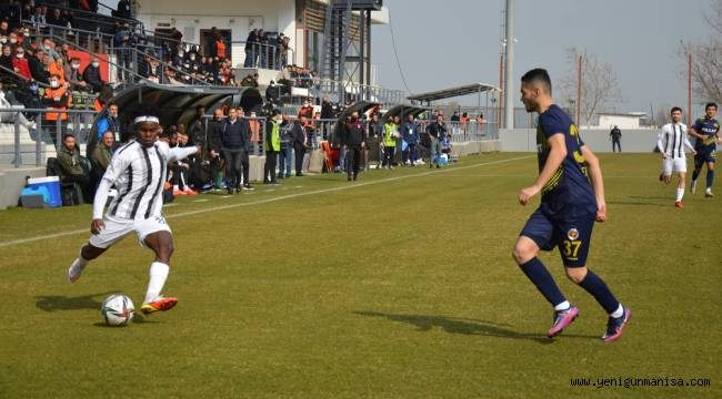 MANİSA FK 1-MENEMENSPOR 1 