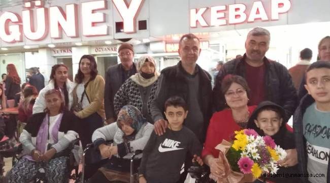 Güney Kebabtan Manisa Bedensel Engelliler Derneğine  iftar 