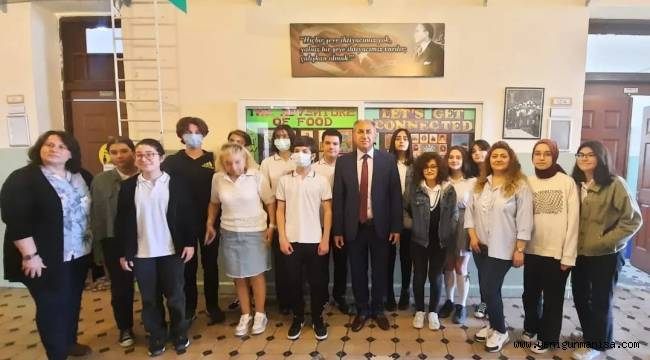 Gediz Anadolu Lisesi Öğrencileri E Twinninig ile Farklı Kültürleri Tanıyor