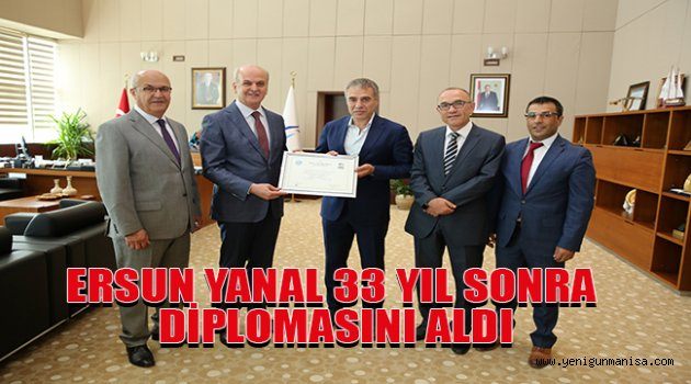 ERSUN YANAL 33 YIL SONRA DİPLOMASINI ALDI