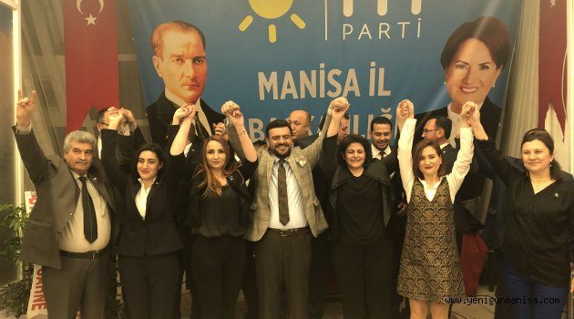 İYİ PARTİ MANİSA TANITIM TOPLANTISINDA BİR ARAYA GELDİ