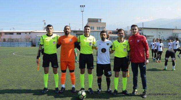 MANİSA DERBİSİ SALİHLİ BELEDİYESPOR’UN (1-2)