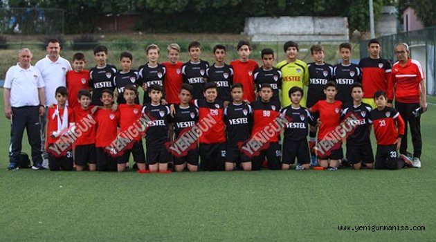 MANİSASPOR (U13)PLAY-OFF’A YÜKSELDİ