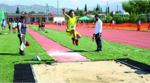 Salihli Atletizmde Türkiye  “Beşincisi” Oldu