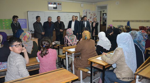 Saruhanlıda okuma yazma seferberliği büyük ilgi görüyor