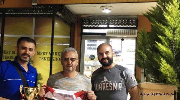 ŞEHZADELER 8 EYLÜLSPOR’DAN  TEŞEKKÜR ZİYARETİ