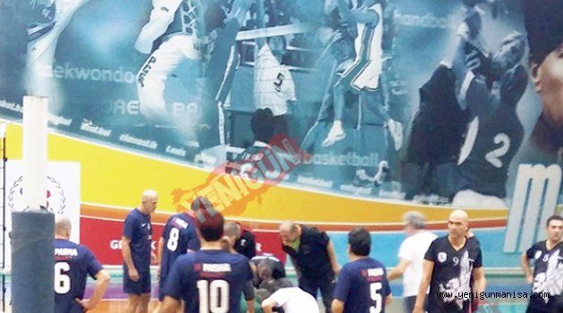 VETERANLAR VOLEYBOL EGE KUPASI’NDA “TALİHSİZ ÖLÜM”