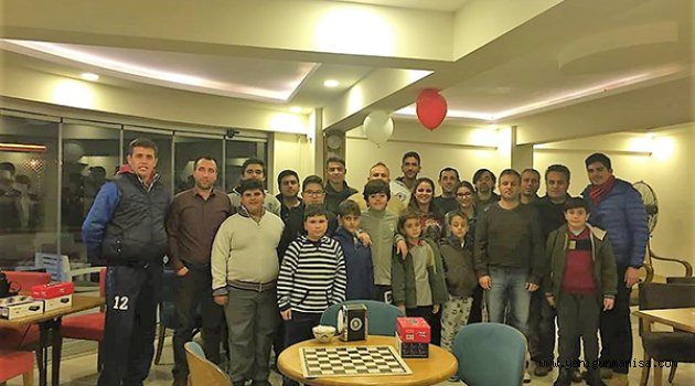 YUNUSEMRE BELEDİYESPOR DOSTLUK TURNUVASI DÜZENLEDİ