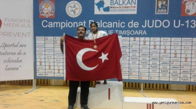 YUNUSEMRELİ MERVE  KAYA JUDODA BALKAN ÜÇÜNCÜSÜ OLDU